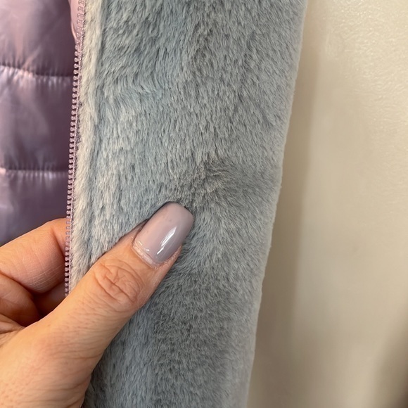 Andrew Marc  Reversible Puffer - Picture 7 of 13